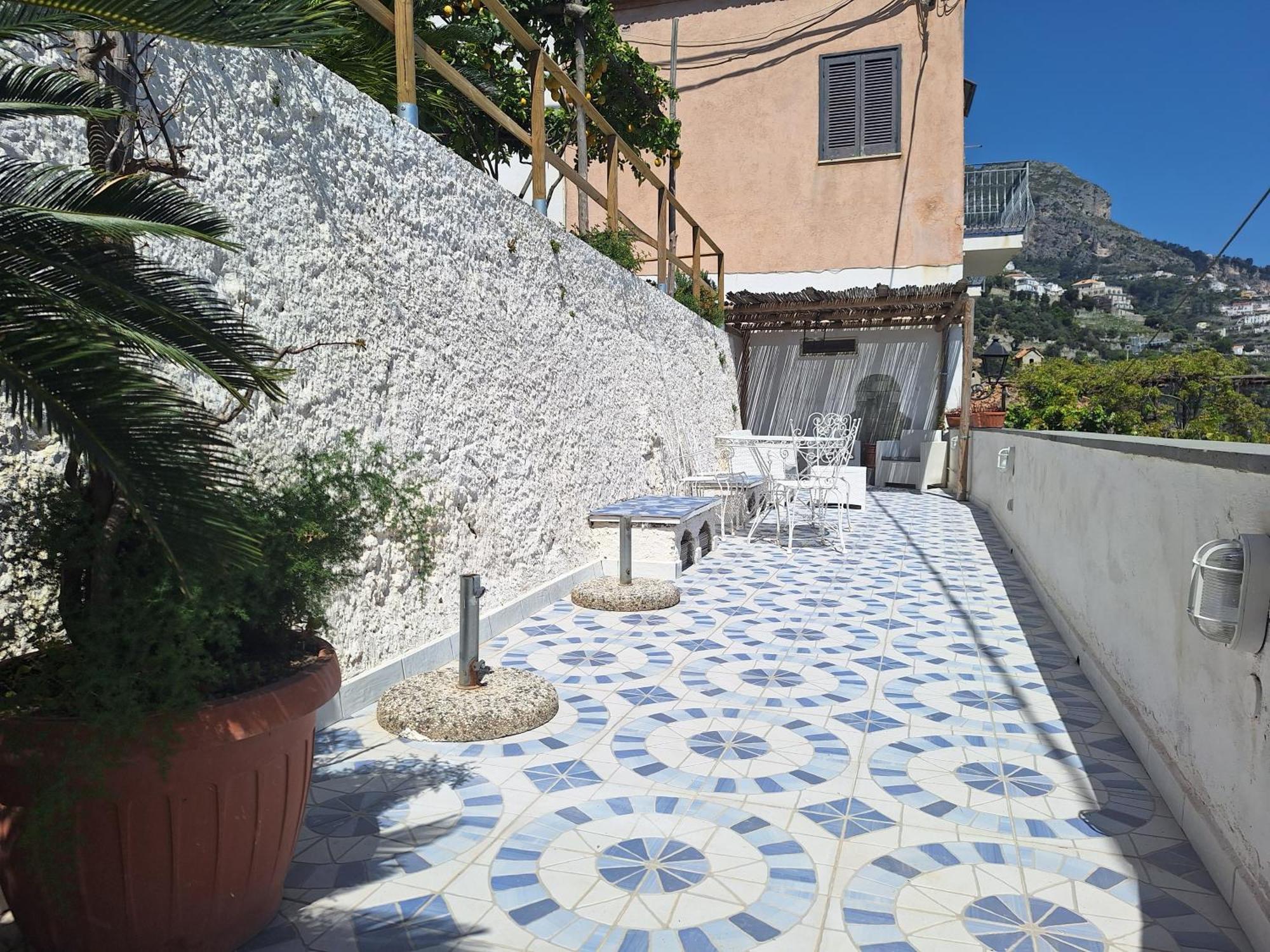 Villa Gianna Amalfi Coast Конка-дей-Марині Екстер'єр фото